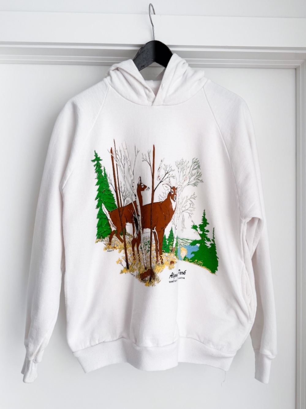 Vtg Algonquin Park Ontario Deer Hoodie M White Daquin Cottagecore Cabincore